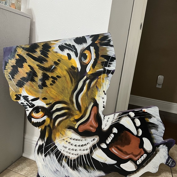 HAND CRAFTED LOUISIANA (LSU) BOOT! - Picture 3 of 5